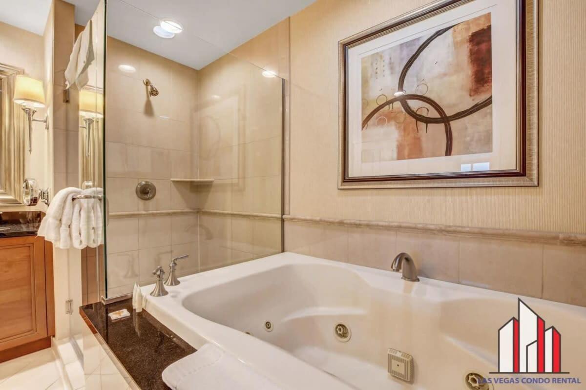 Mgm Signature-17-703 Strip View Jacuzzi Hébergement de vacances Las Vegas